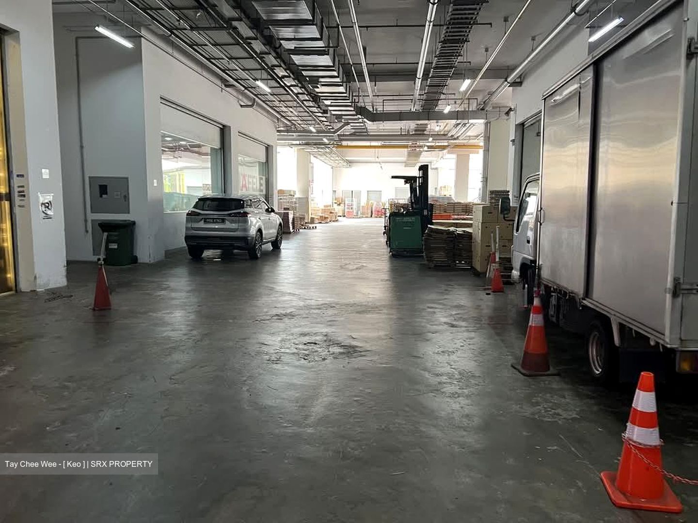 Enterprise One (D14), Factory #562105741